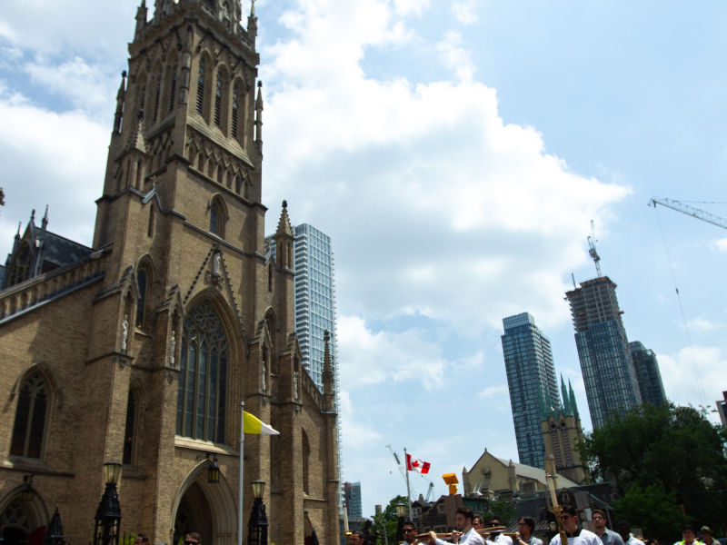 Cardinal-Leo-Cathedral-Toronto-Corpus-Gustavo-Kralj-GaudiumPress0010