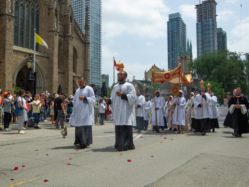 Cardinal-Leo-Cathedral-Toronto-Corpus-Gustavo-Kralj-GaudiumPress0014