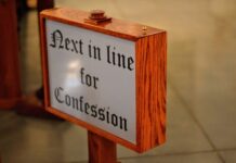 France’s Confession Seal Debate Exposes Tension Between Child Protection and Religious Freedom