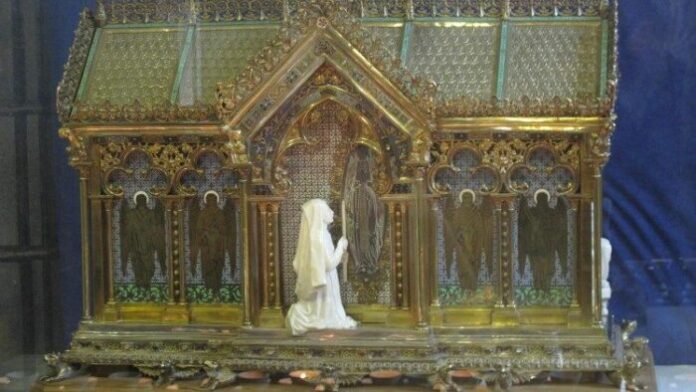 Saint Bernadette Soubirous Relic Visits the United Kingdom