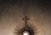 Caribbean Solidarity Sustains Eucharist in Cuba Amid Flour Shortage and Power Crisis eucharistic adoration