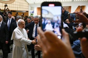Synod Report Calls Church to Mission in the Digital Age - Gaudiumpress ...