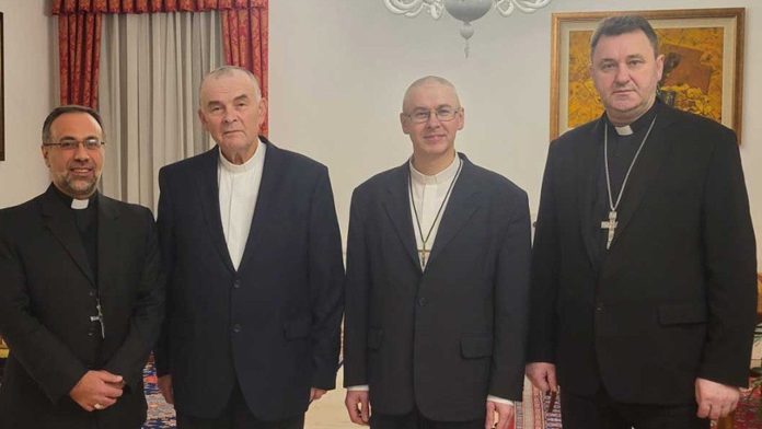 Dois sacerdotes católicos foram libertados da prisão na Belarus Belarus Releases Two Catholic Priests