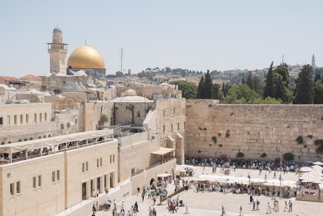 anton-mislawsky-Ld1KMJoC_us-unsplash View to The Western Wall and The Dome of Rock in Jerusalem. (Photo by Anton Mislawsky on Unsplash)