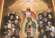 Catholicism Endures as Latin America’s Dominant Faith Despite Rising Religious Diversity, Pew Study Finds A painting depicting 25 Mexican martyr saints canonized by Saint John Paul II in 2000, with the recent addition of Saint José Sánchez del Río. The artwork is located in the Expiatory Temple of Christ the King, the former Basilica of Guadalupe, in Mexico City. Credit: David Ramos/ACI Prensa.