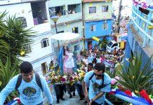 Faith and Peace Illuminate Vila Velha in the 456th Festa da Penha Festa da Penha. Translado da Imagem de Nossa Senhora da Penha. FOTO: Gustavo_Rodrigues / 13ª Procissão Fotográfica - FAESA