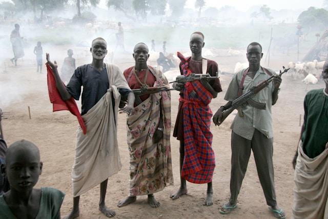 randy-fath-uuFZHr_nRWY-unsplash Dinka tribe, South Sudan (Photo by Randy Fath on Unsplash)