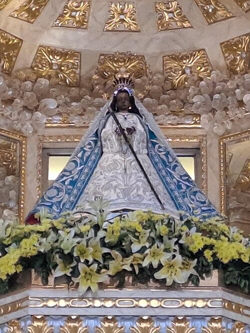 500px-Our_Lady_of_Antipolo_2023-11-26 The Black Madonna image of Our Lady of Peace and Good Voyage, also known as Our Lady of Antipolo, enshrined at the Antipolo Cathedral.(By LMP 2001 - Own work, CC BY-SA 4.0)