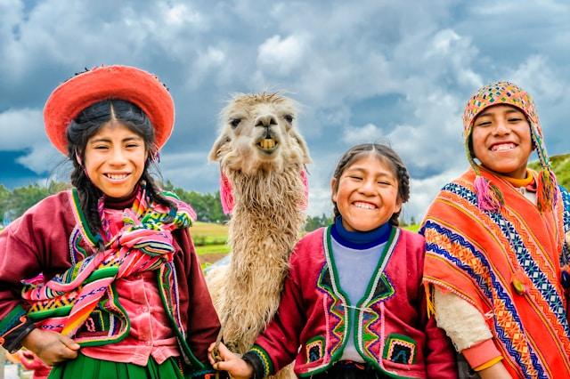 alexander-schimmeck-MraFXV3v7Ts-unsplash Cusco, Peru (Photo by Alexander Schimmeck on Unsplash)