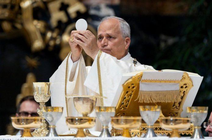Pope Leo XIV celebrates Mass with Cardinals at the opening of the Consistory (@Vatican Media)