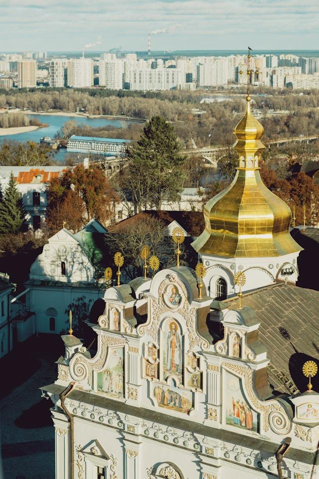 eugenia-pan-kiv-grFkTfhD0KA-unsplash Dormition Cathedral in the Orthodox complex of the Kyiv Pechersk Lavra(Photo by Eugenia Pan'kiv on Unsplash)