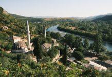 From Bosnian Refugee to Catholic Priest: Senad Mrkaljevic’s Extraordinary Journey of Faith Počitelj, Bosnia and Herzegovina. (Photo by Fatih Beki on Unsplash)